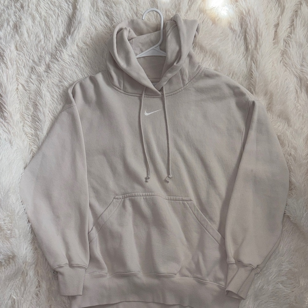 Nike Women’s Beige Hoodie